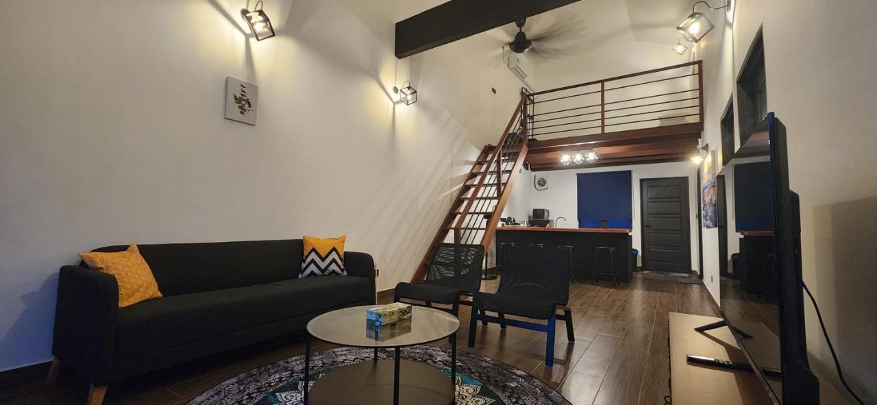 Kamalia Villas Kampung Penarik Ngoại thất bức ảnh